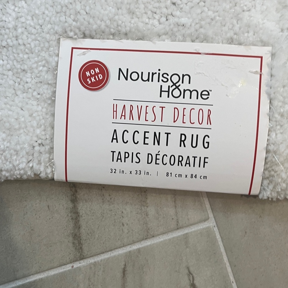 White Ghost Shaped accent rug - Picture 2 of 3